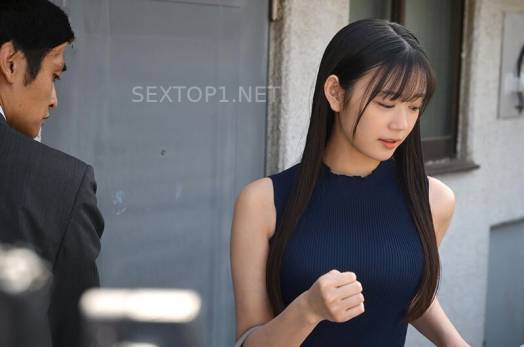 Tiếng rên của cô hàng xóm nhìn rất dịu dàng dễ thương nhưng nghiện sex