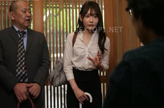 Cô giáo mới vào trường bị thầy hiệu trưởng bắt đi công tác rồi đụ cả đêm